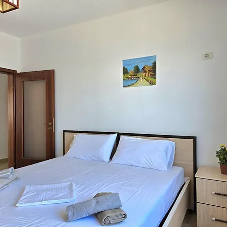 Apartment Sea View In Durres