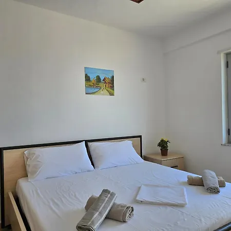 Apartment Sea View In Durres