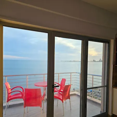 Apartment Sea View In