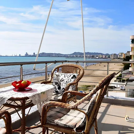 Apartment Sea View In *