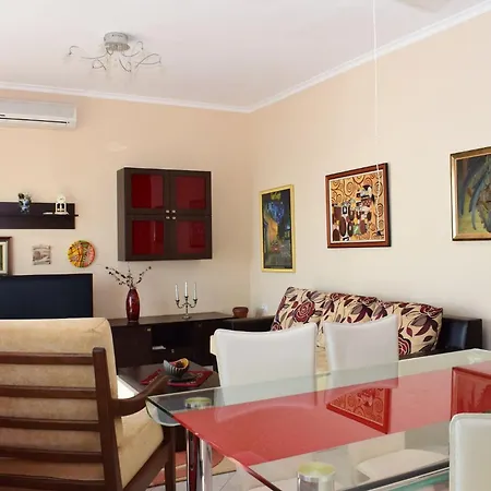 Dream View In Apartment *