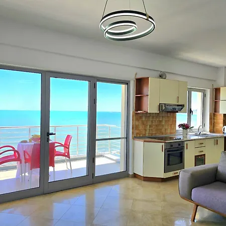 Dream View In Apartment *